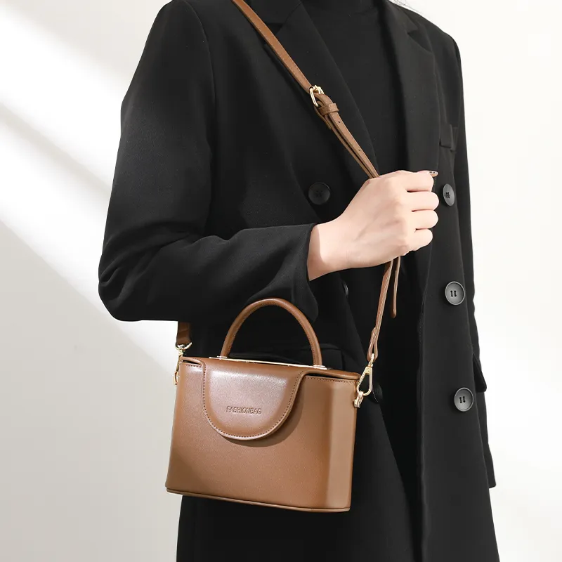 TTaG．baG Microfiber Synthetic Leather Crossbody Handbags Regular Women's Coffee-1