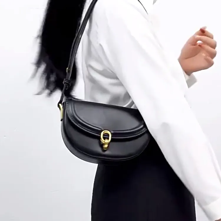 TTaG．baG Microfiber Synthetic Leather Shoulder Bag Regular Women's-1