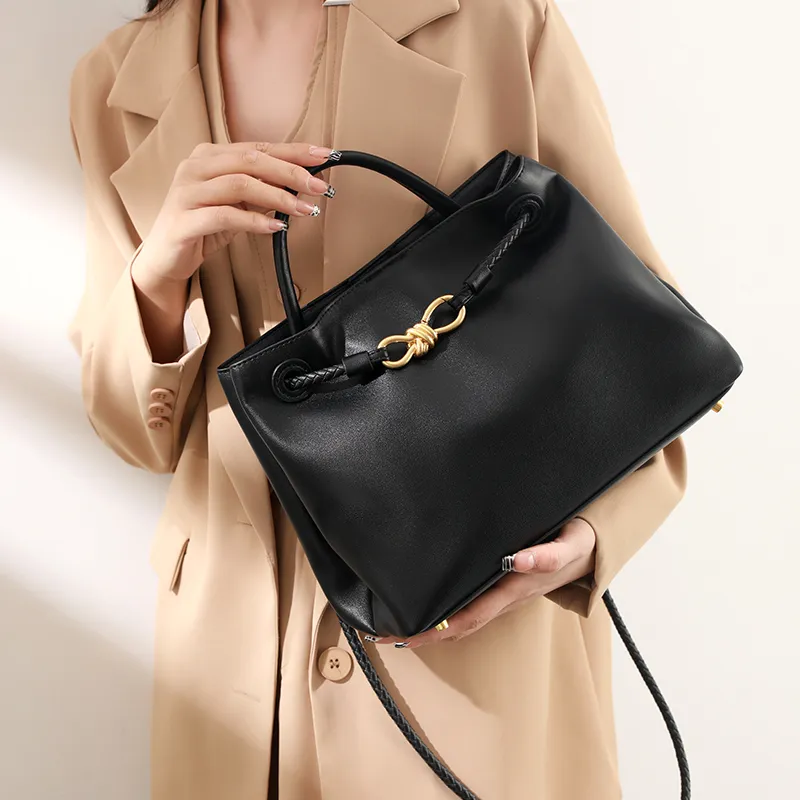 TTaG．baG Microfiber Synthetic Leather Handbag Regular Women's Black-1