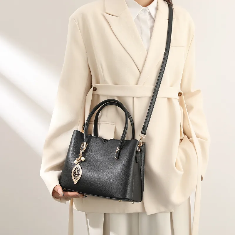 TTaG．baG Microfiber Synthetic Leather Handbag Regular Women's Black-1