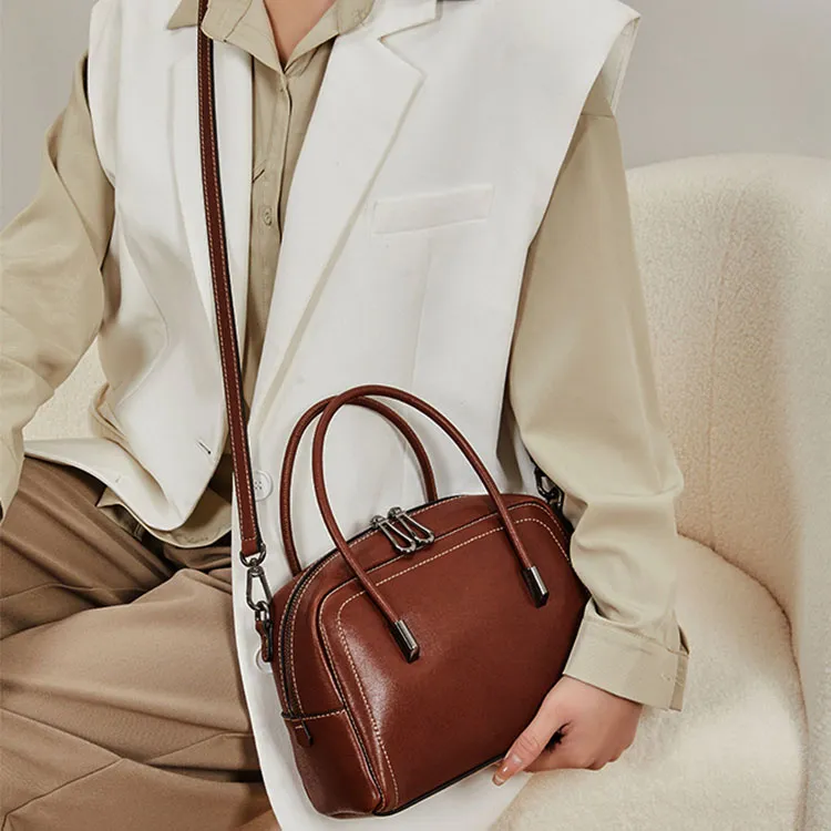 TTaG．baG Top Grain Cow Leather Shoulder Bag Regular Women's Khaki/Brown/Black-8