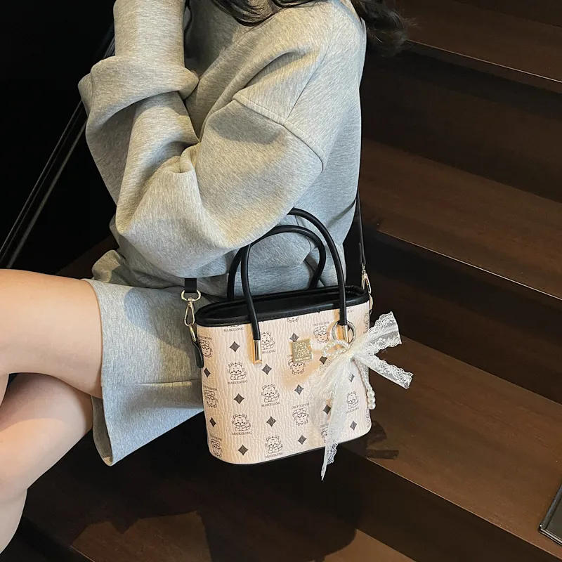 Yalu PU Shoulder Bag, Crossbody Bag, Handbag Women's Ecru/Black-9