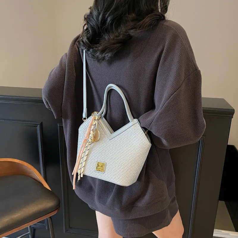 Yalu PU Basket Bag, One Shoulder Handbag Women's Silver/Blue/Ecru/Pink/Black-12