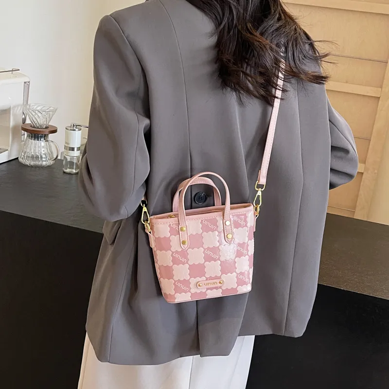 Yalu PU Handbag Women's Ecru/Pink/Brown-9