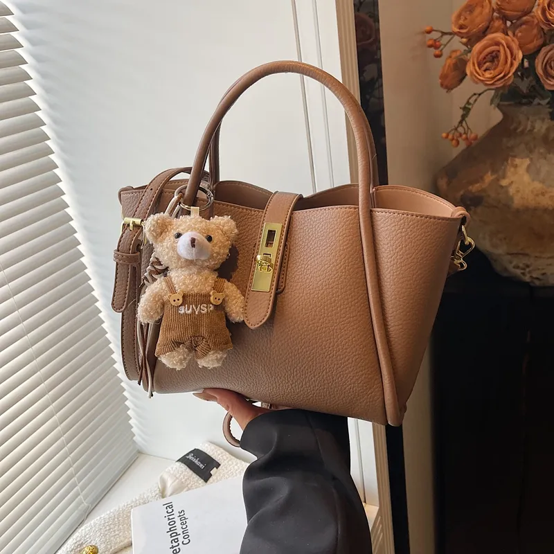 Yalu PU Handbag Regular Women's Black/Ecru/Apricot/Khaki-24