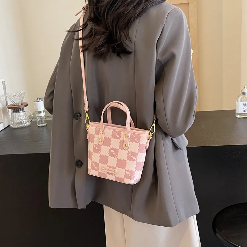 Yalu PU Handbag Women's Ecru/Pink/Brown-10