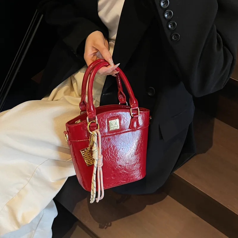 Yalu PU Handbag Regular Women's Black/White/Red/Pink-18