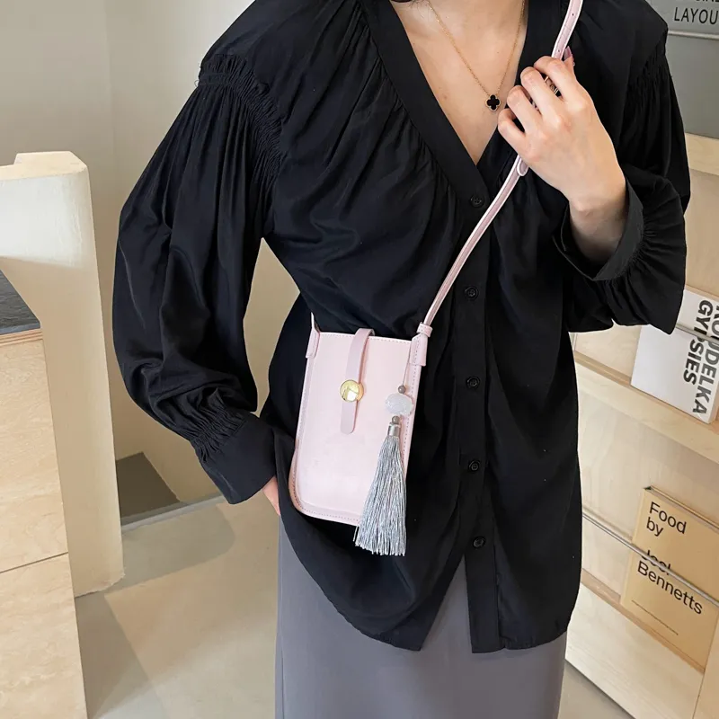 Yalu PU Shoulder Bag Regular Women's Black/Ecru/Silver/Pink-26