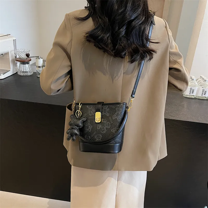 Yalu PU Bucket Bag, One Shoulder Handbag Women's Black/Brown/Ecru/Pink-5
