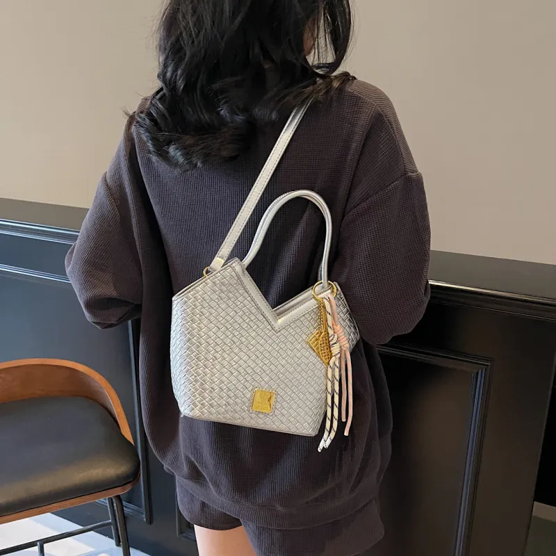 Yalu PU Basket Bag, One Shoulder Handbag Women's Silver/Blue/Ecru/Pink/Black-3