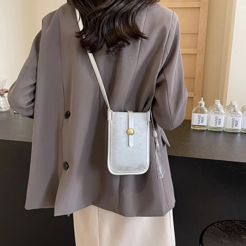 Yalu PU Shoulder Bag Regular Women's Black/Ecru/Silver/Pink-11