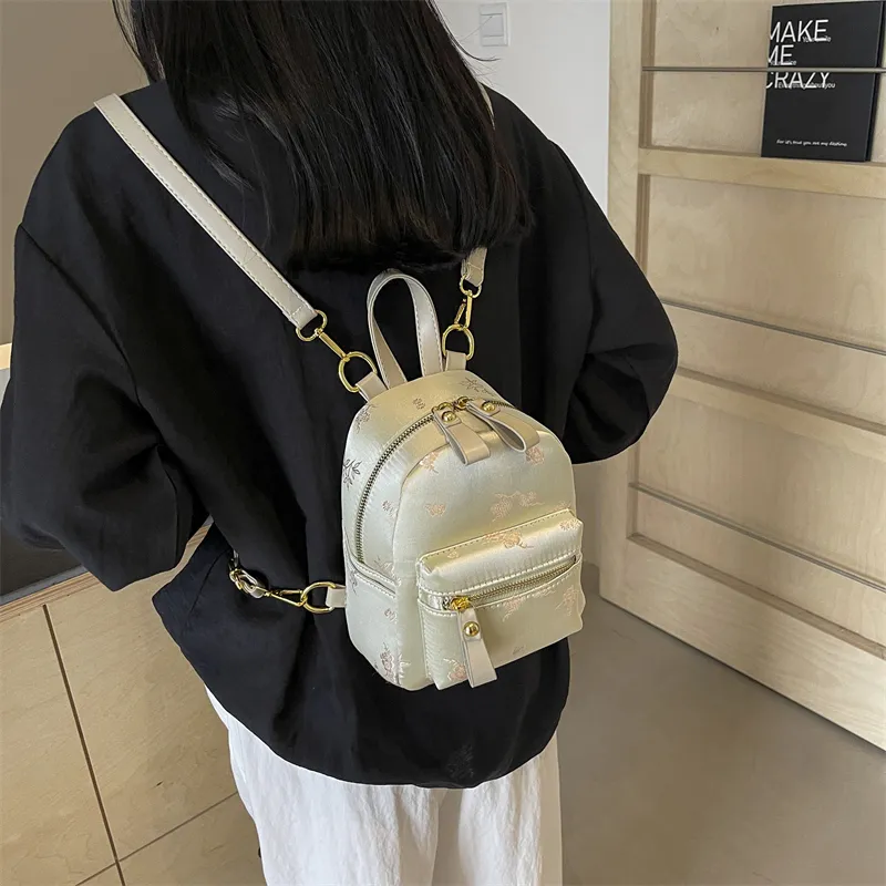 Yalu Canvas One Shoulder Crossbody Backpack Women's Black/Ecru-10