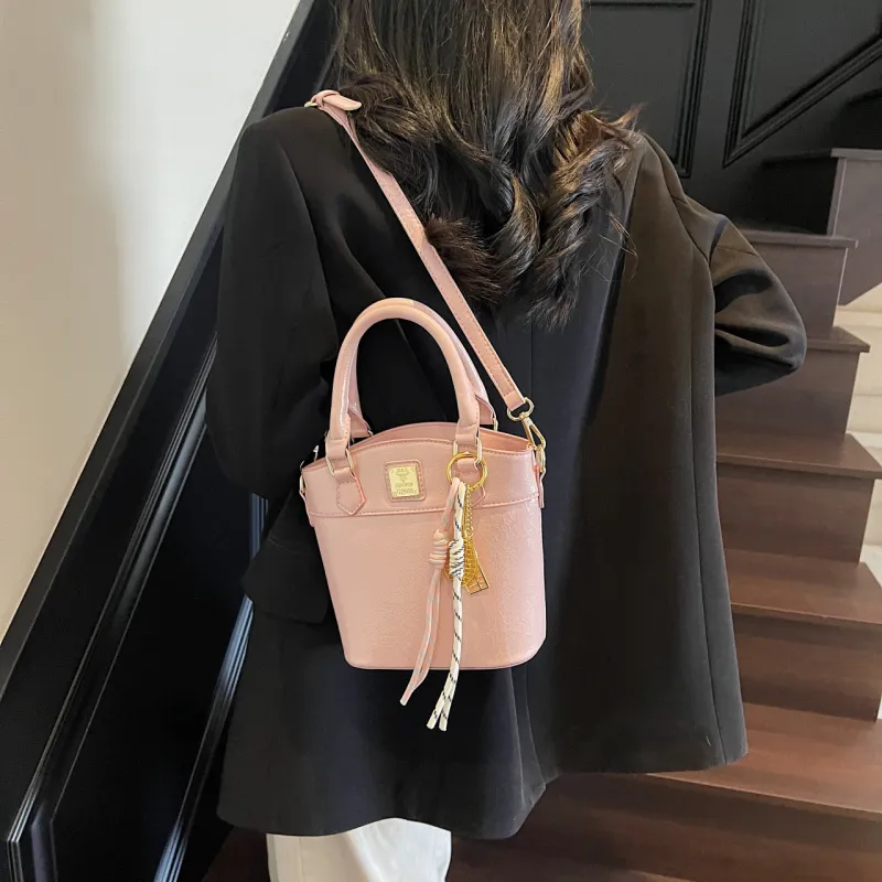 Yalu PU Handbag Regular Women's Black/White/Red/Pink-25