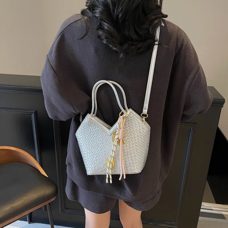 Yalu PU Basket Bag, One Shoulder Handbag Women's Silver/Blue/Ecru/Pink/Black-6