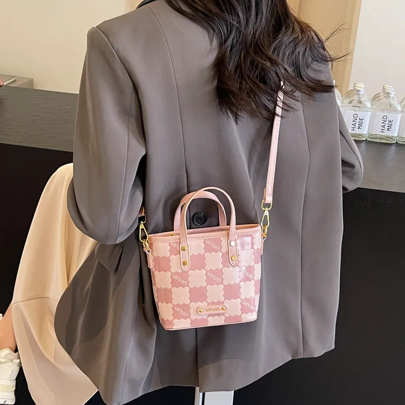 Yalu PU Handbag Women's Ecru/Pink/Brown-8