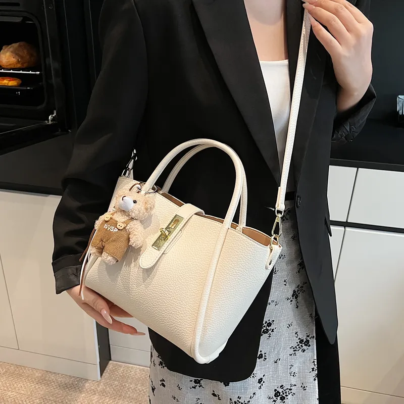 Yalu PU Handbag Regular Women's Black/Ecru/Apricot/Khaki-10