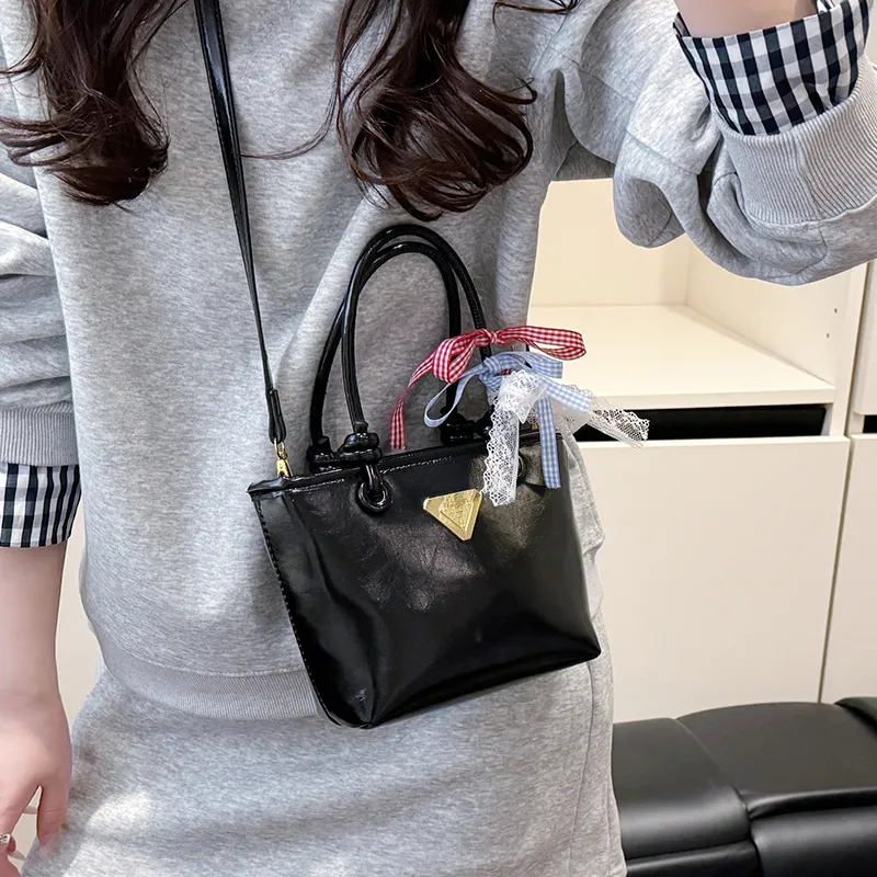 Yalu PU One Shoulder Handbag Women's Black/Blue/Ecru/Pink-3