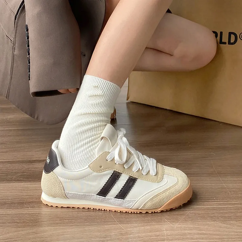Boldi Kuki Low Top Skateboard Shoes Women's Box-3