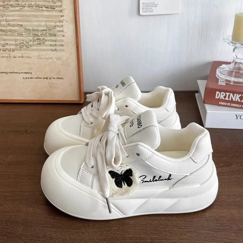 Boldi Kuki Coverage Slip Resistant And Abrasion Resistant Low Top Skateboard Shoes Women's Ecru Shopping Bag-1