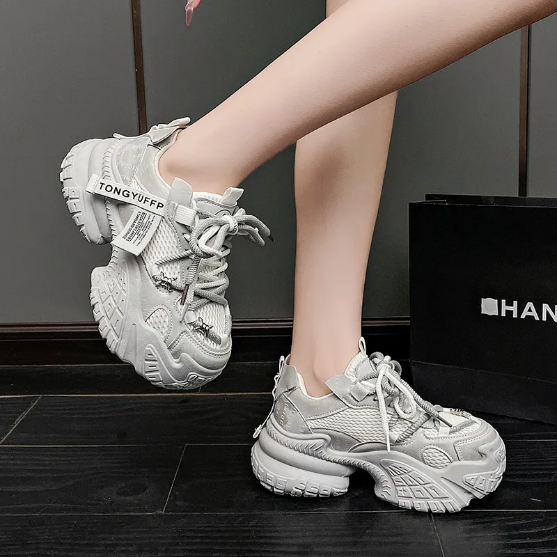 Boldi Kuki Slip Resistant Low Top Chunky Sneakers Women's-2