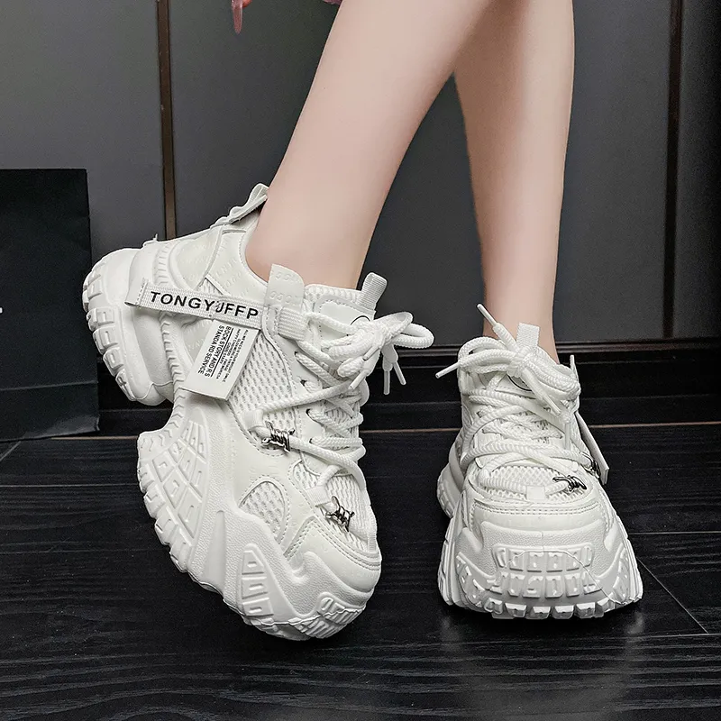 Boldi Kuki Slip Resistant Low Top Chunky Sneakers Women's-5