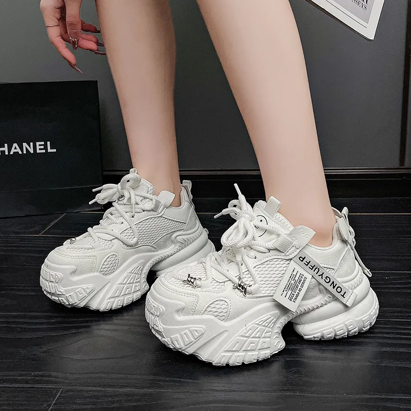 Boldi Kuki Slip Resistant Low Top Chunky Sneakers Women's-4