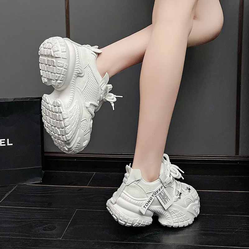 Boldi Kuki Slip Resistant Low Top Chunky Sneakers Women's-12