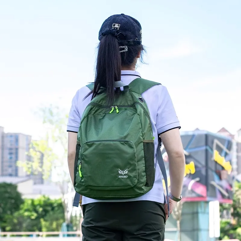 Jiang Qi Polyester Backpack Unisex Multicolor-9