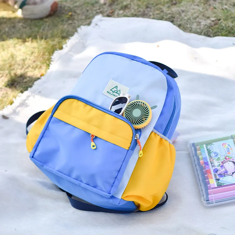Jiang Qi Polyester Backpack Unisex Multicolor-13