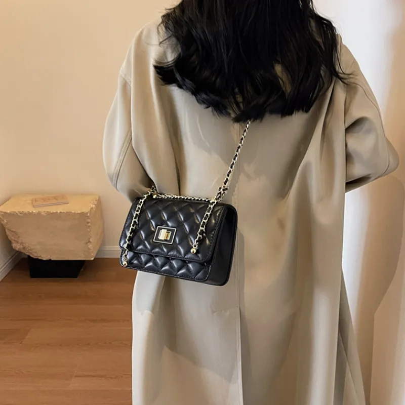 MARKANGARO PU Small Square Bag Regular Unisex Black/White-2