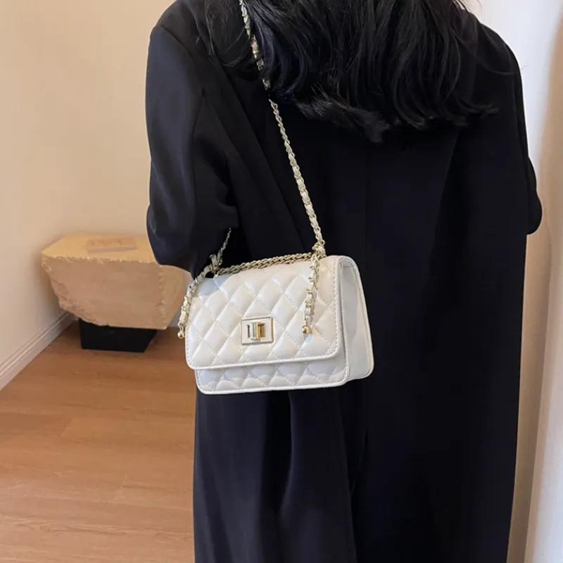 MARKANGARO PU Small Square Bag Regular Unisex Black/White-11