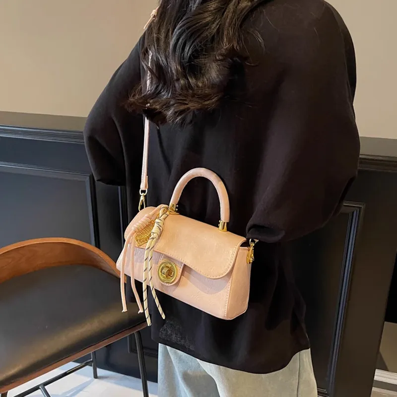 MARKANGARO Synthetic Leather Saddle Bag Regular Women's Glacier White/Night Sky/Peach Pink-20