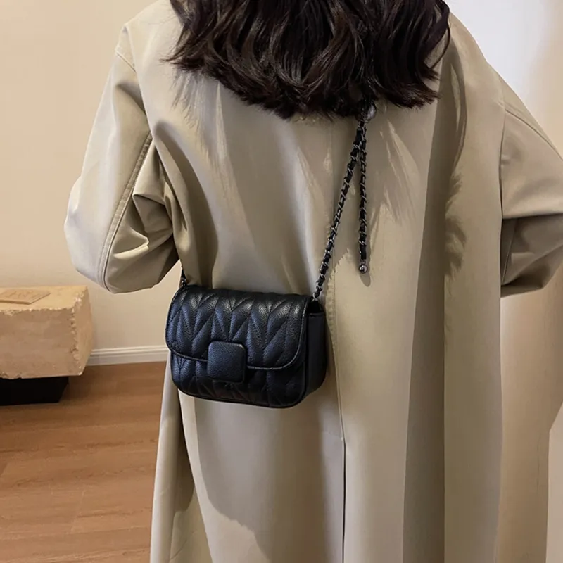 MARKANGARO PU Small Square Bag Shoulder Bag, Crossbody Bag Regular Women's Ecru/Black/Coffee-1
