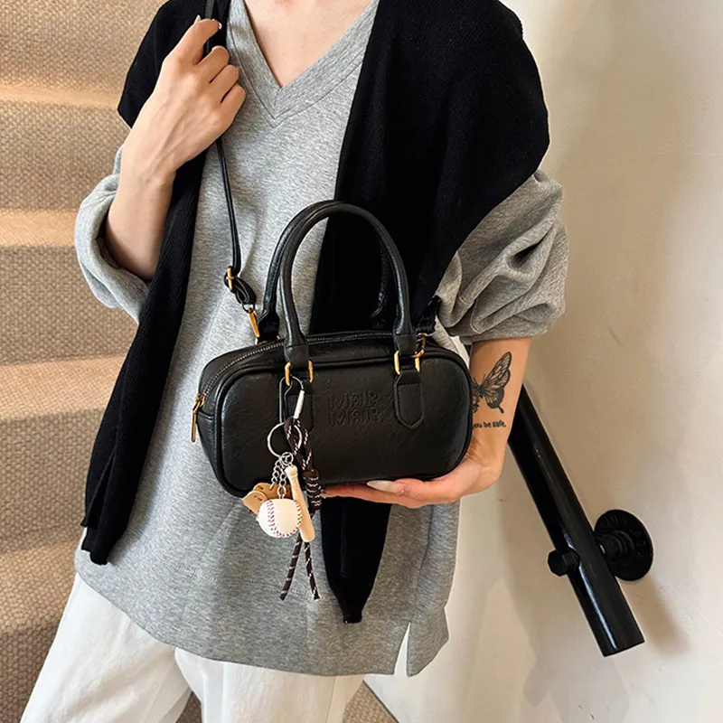 MARKANGARO Synthetic Leather Shoulder Bag Crossbody Bag Handbag Regular Women's Obsidian Black/Nutty Brown/Almond Brown-4