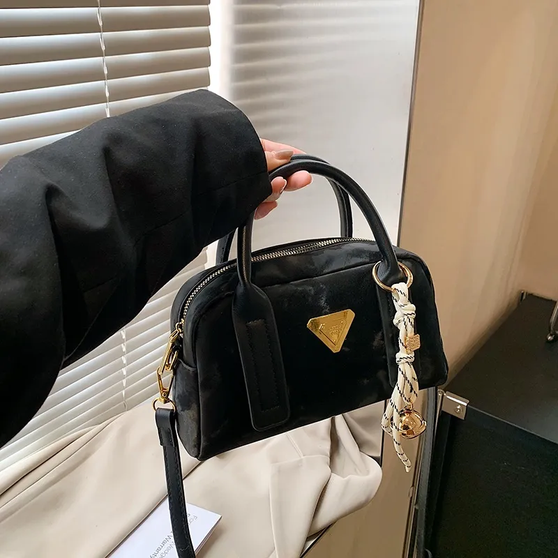 MARKANGARO Synthetic Leather Boston Bag Shoulder Bag Handbag Women's Obsidian Black/Peach Pink/Cream White-6