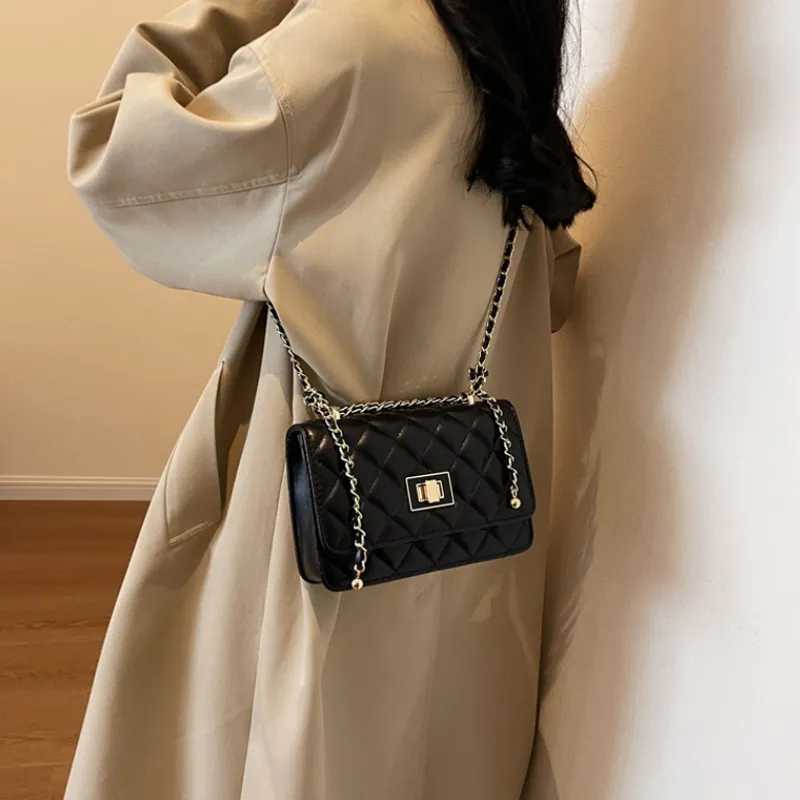 MARKANGARO PU Small Square Bag Regular Unisex Black/White-3