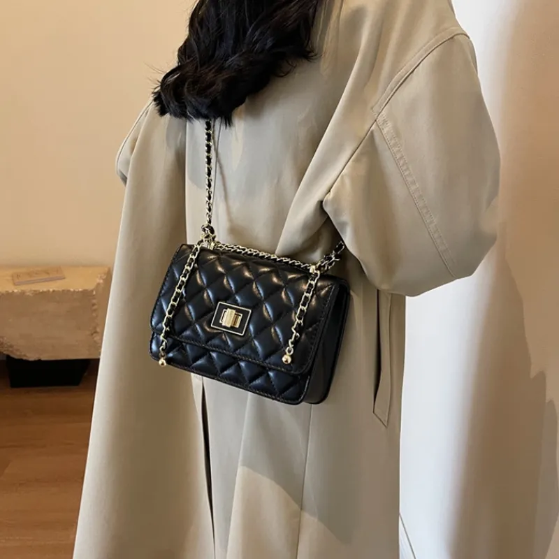 MARKANGARO PU Small Square Bag Regular Unisex Black/White-4