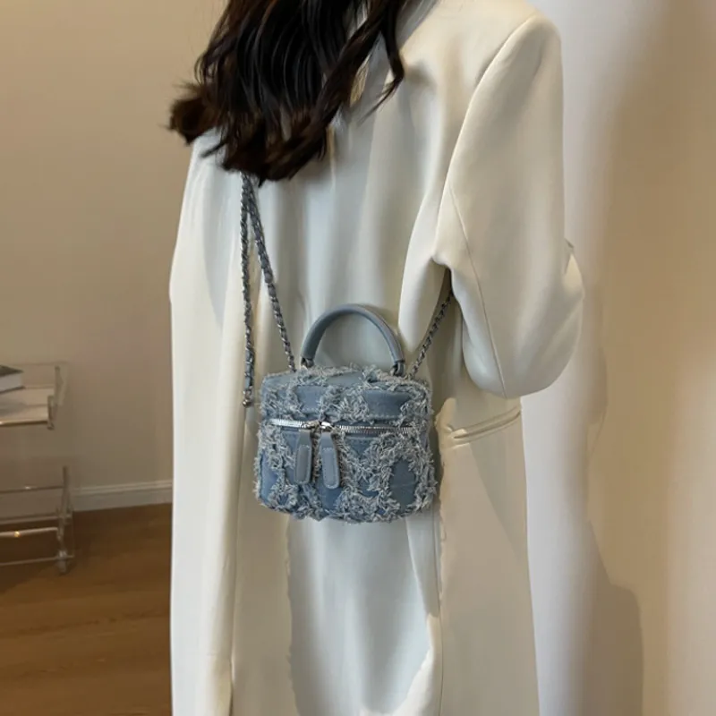 MARKANGARO Denim Bucket Bag Portable Box Bag Crossbody Bag Mini Women's Light Blue-3