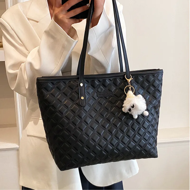 MARKANGARO PU Tote Women's Black White Pink-4