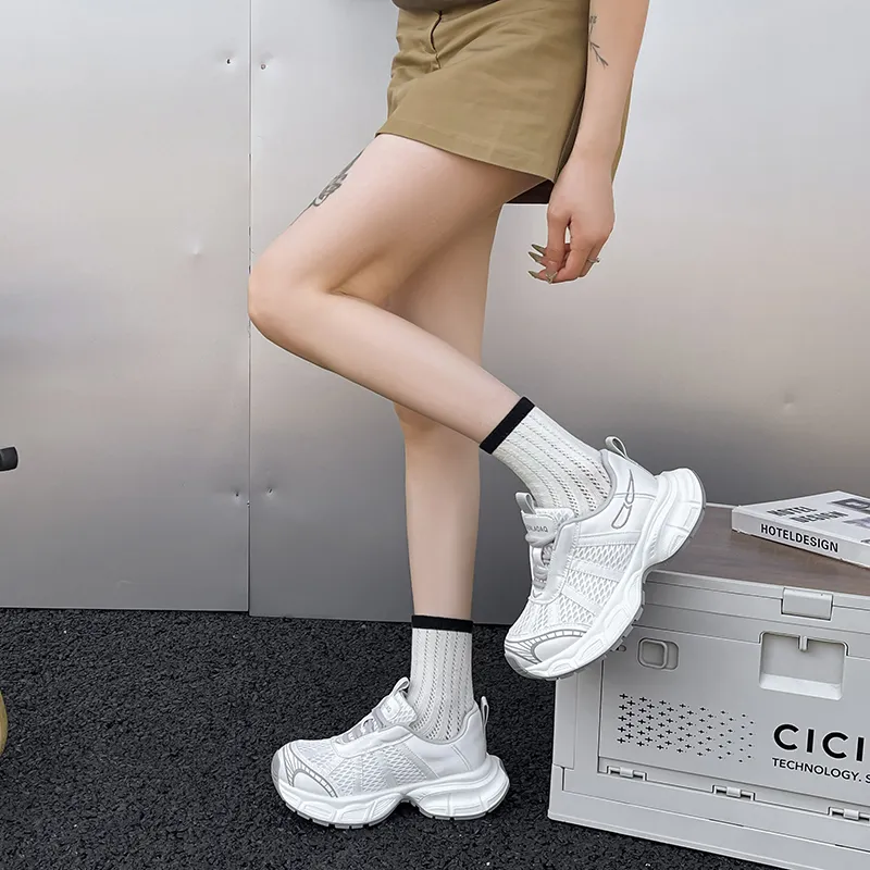 Daying Breathable Height Increase Low Top Casual Shoes Women's-3