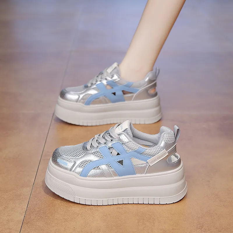 Daying Low Top Skateboard Shoes Women's-6