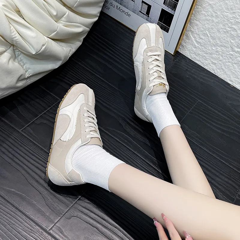 Daying Low Top Casual Shoes Women's-9