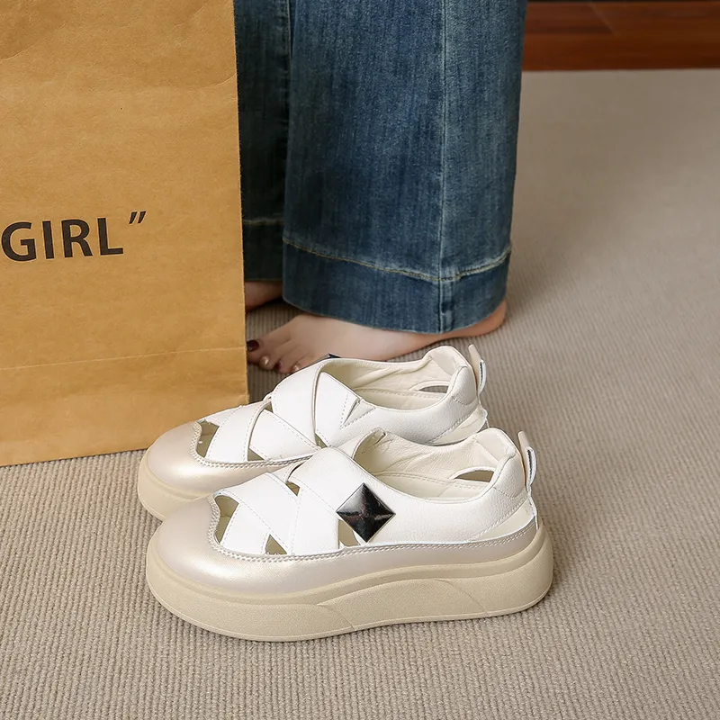 Daying Low Top Casual Shoes Women's-4