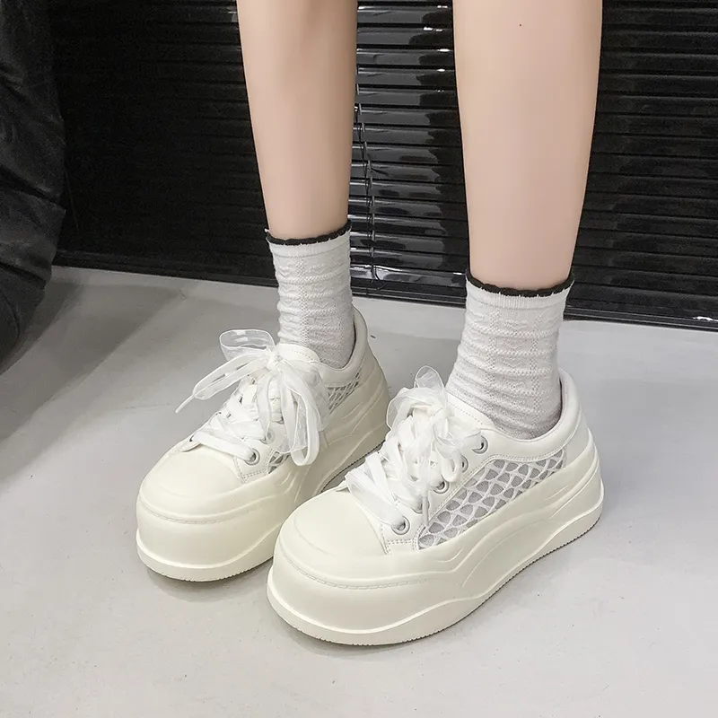 Daying Low Top Casual Shoes Women's-1