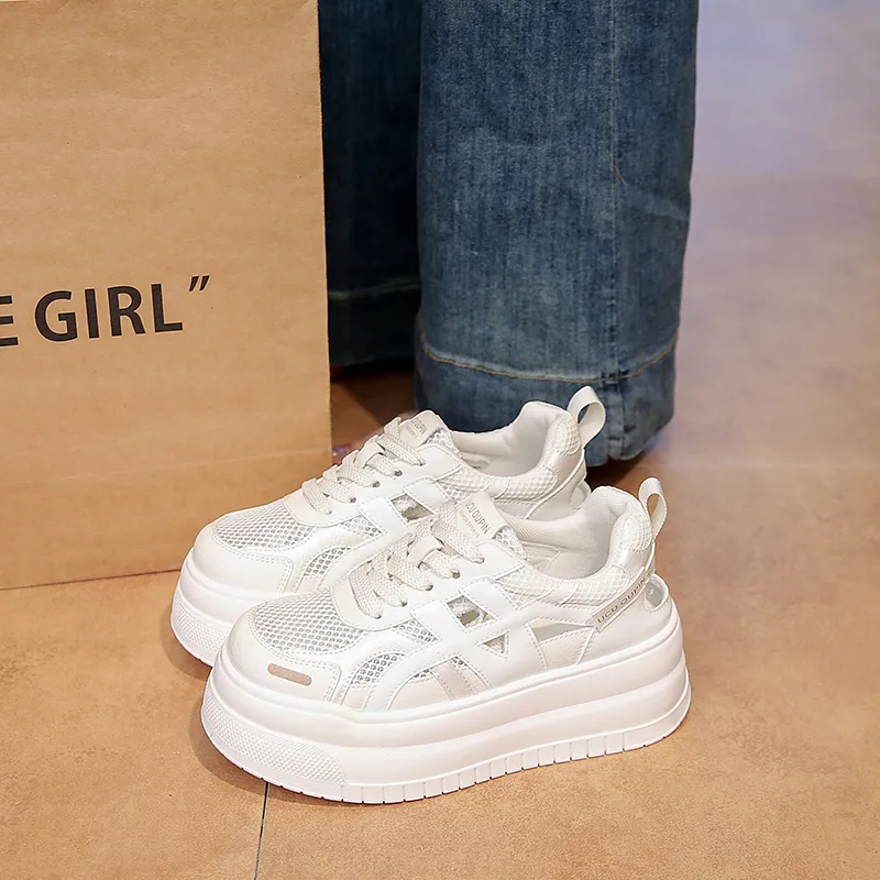 Daying Low Top Skateboard Shoes Women's-4