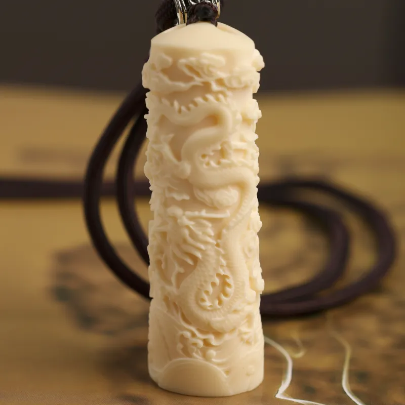 Honki Ivory Nut Necklaces Unisex-1