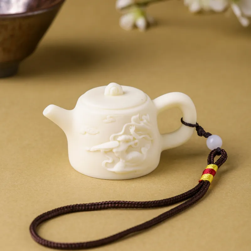 Honki Ivory Nut Pendant Handpiece Unisex-1