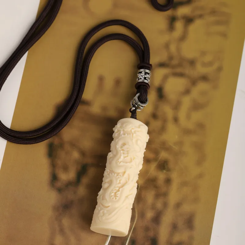 Honki Ivory Nut Necklaces Unisex-2