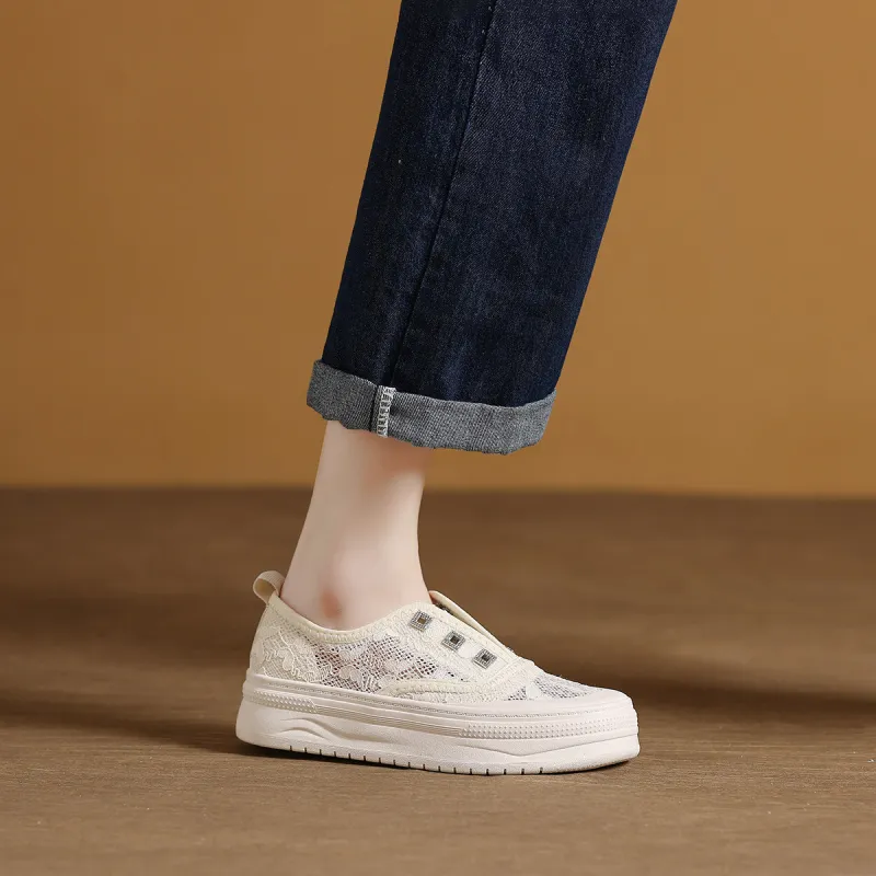Mulinsen Abrasion Resistant, Lightweight, And Breathable Low Top Skateboard Shoes Women's-1