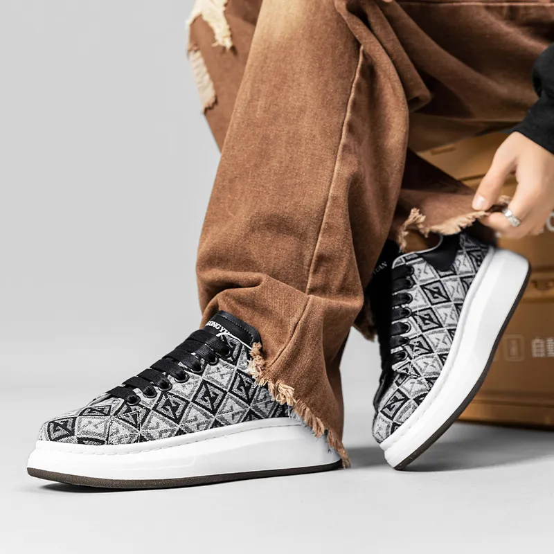 Skate Park Low-Top Skateboard Shoes Men's-9